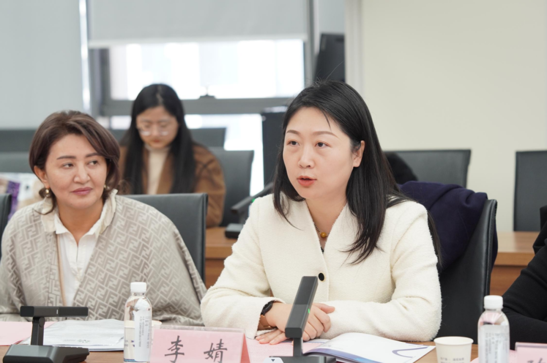 第七届丝博会丝路妇女论坛代表团，点赞佰鸿科技创新实力