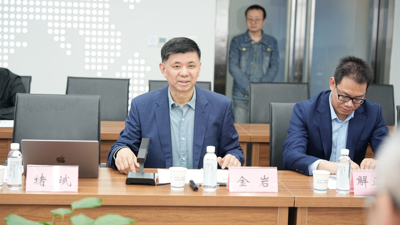 陕西省药监局冯锋一行莅临九游(9Game)再生进行调研